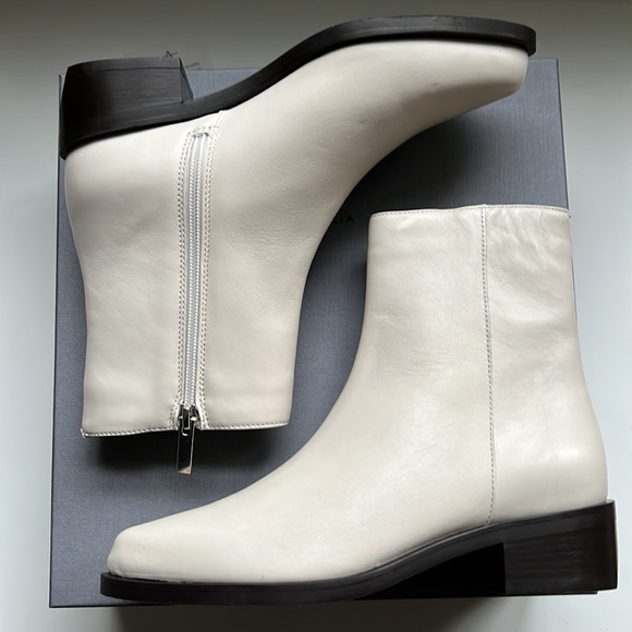 ✨ AQUATALIA ✨ GWENYTH Leather Zip On Bootie Sz 6.5 - Picture 6 of 15